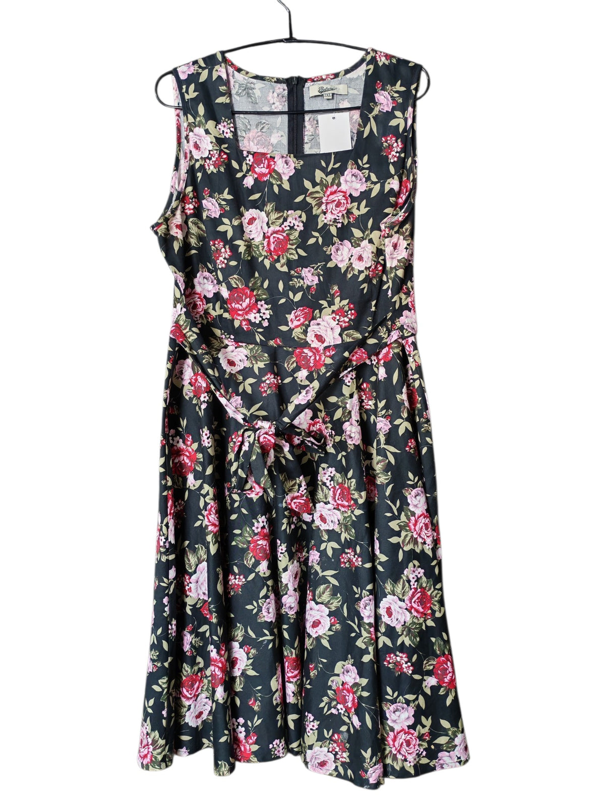 Belsira kukkamekko 2XL